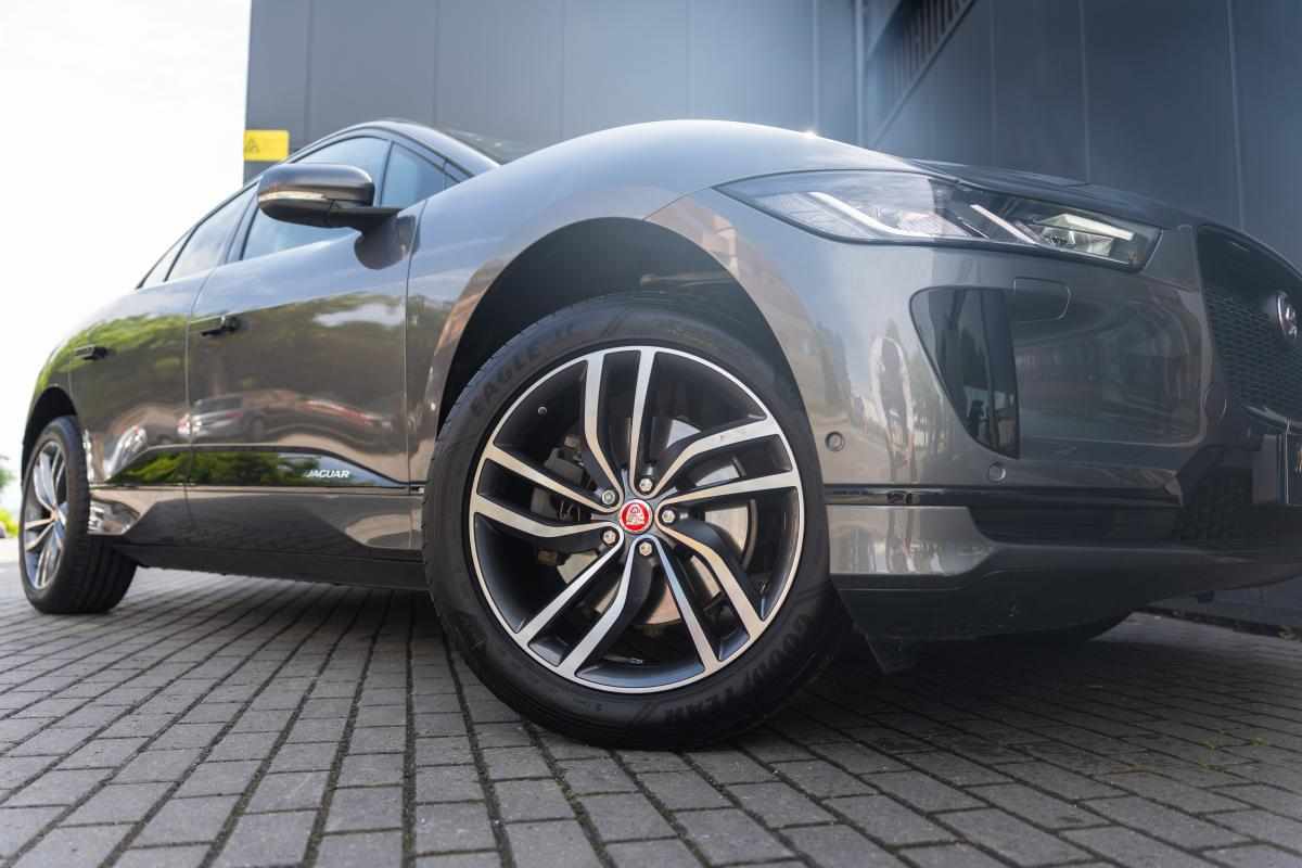 jaguar-i-pace-ev400-awd-2018-eletrico
