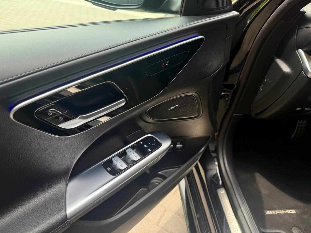 mercedes-benz-classe-c-c-300-e-2023-gasolina-1999cc