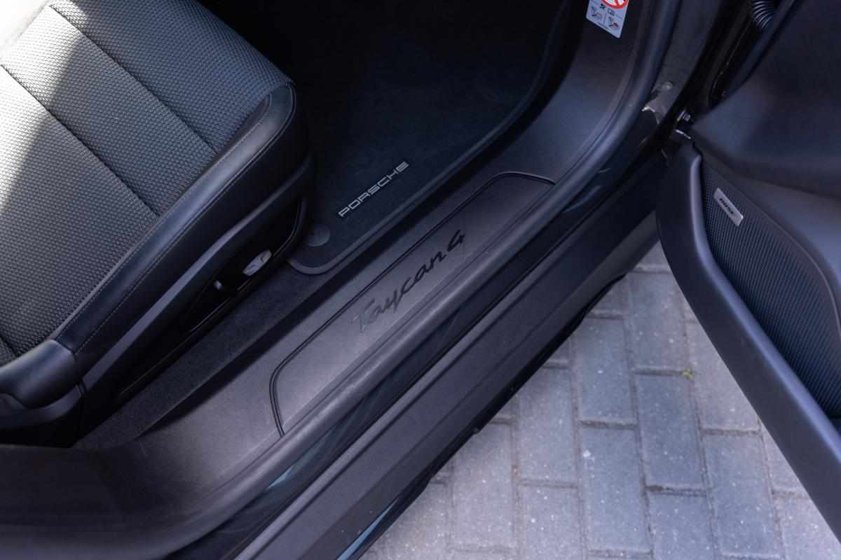 porsche-taycan-taycan-2021-eletrico
