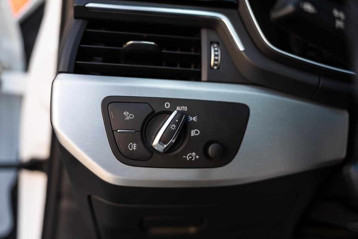 audi-a4-avant-2-0-tdi-190-2020-diesel-2000cc