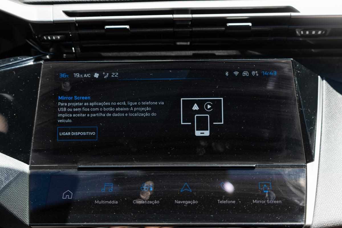 peugeot-308-1-6-hybrid-2024-gasolina-1598cc