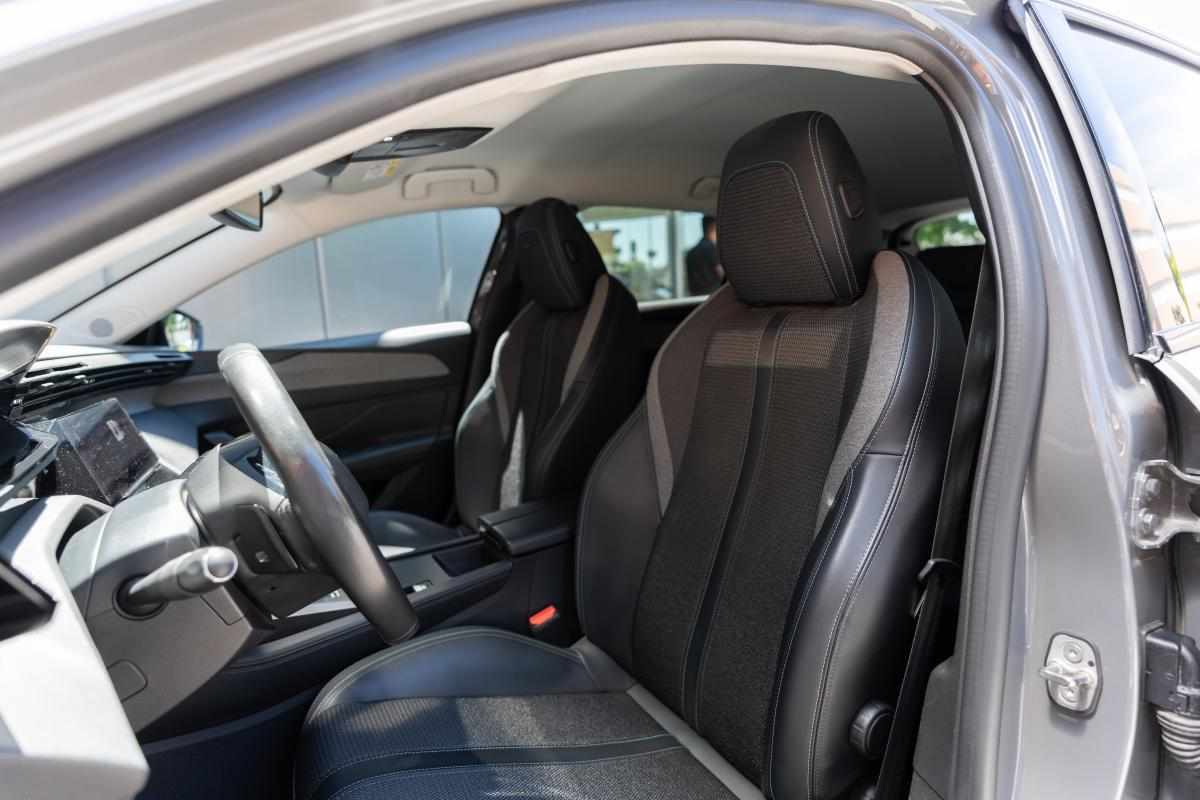 peugeot-308-1-6-hybrid-2024-gasolina-1598cc