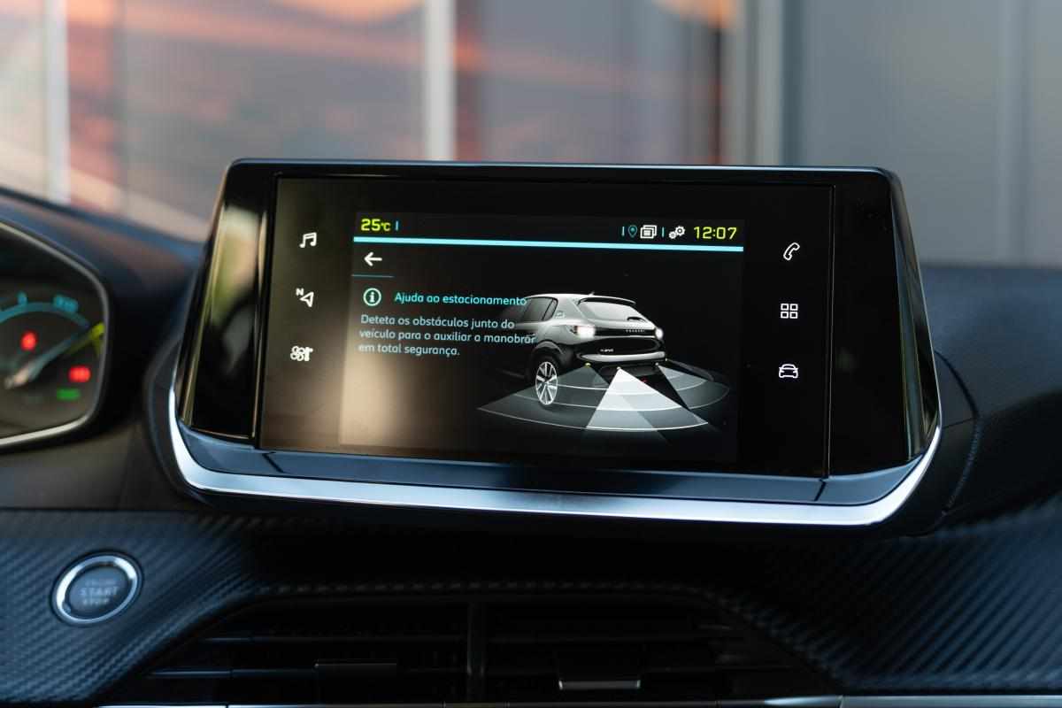 peugeot-e-208-ev-50-kwh-2020-eletrico
