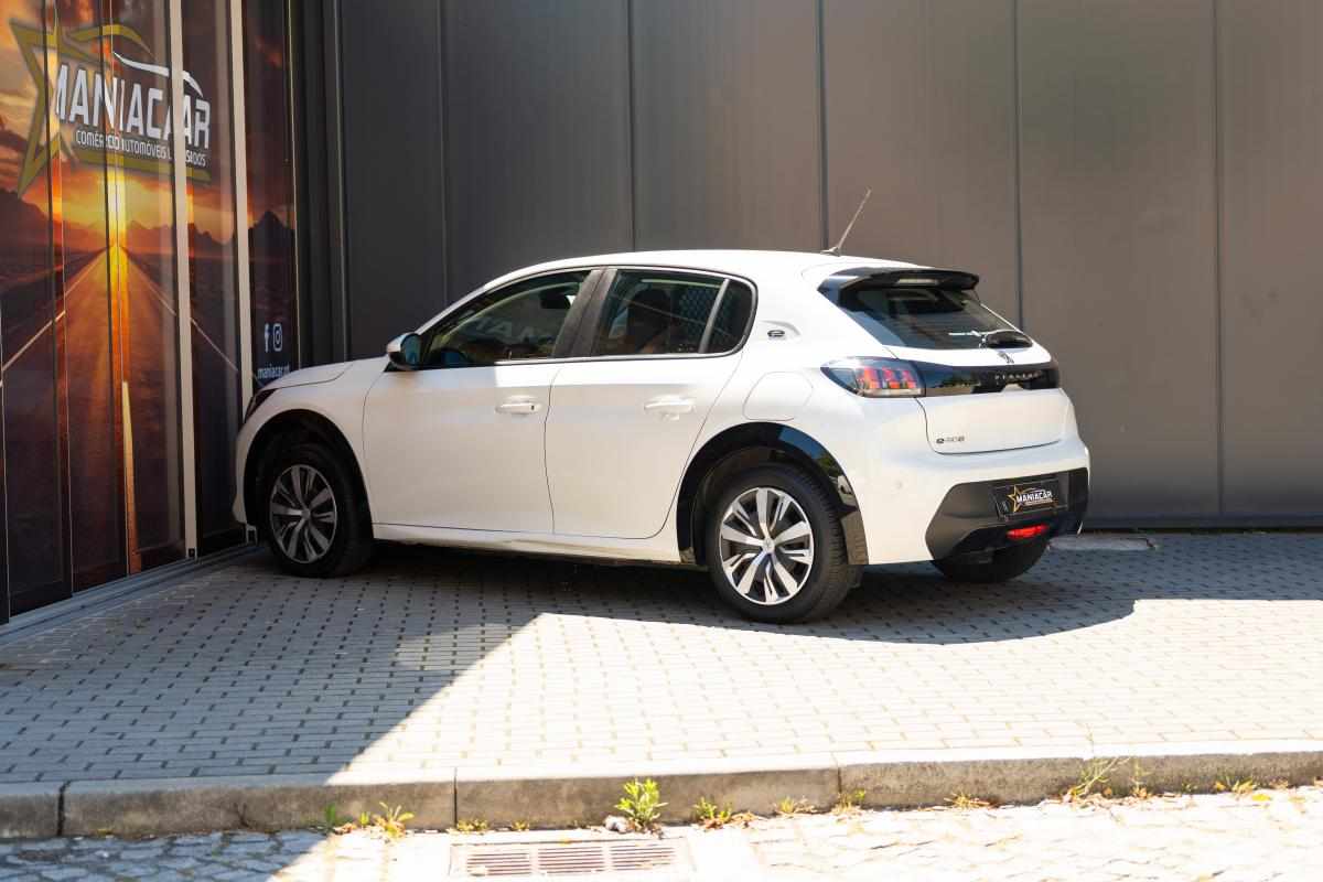 peugeot-e-208-ev-50-kwh-2020-eletrico