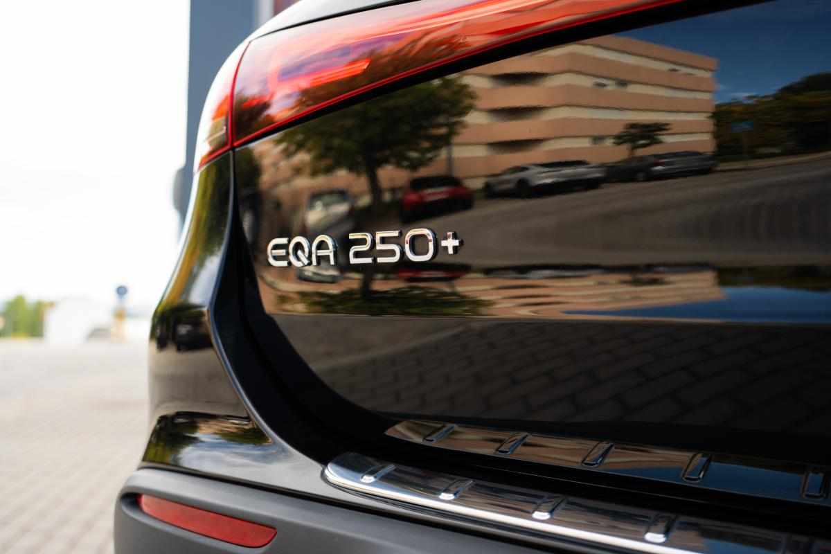mercedes-benz-eqa-250-2023-eletrico
