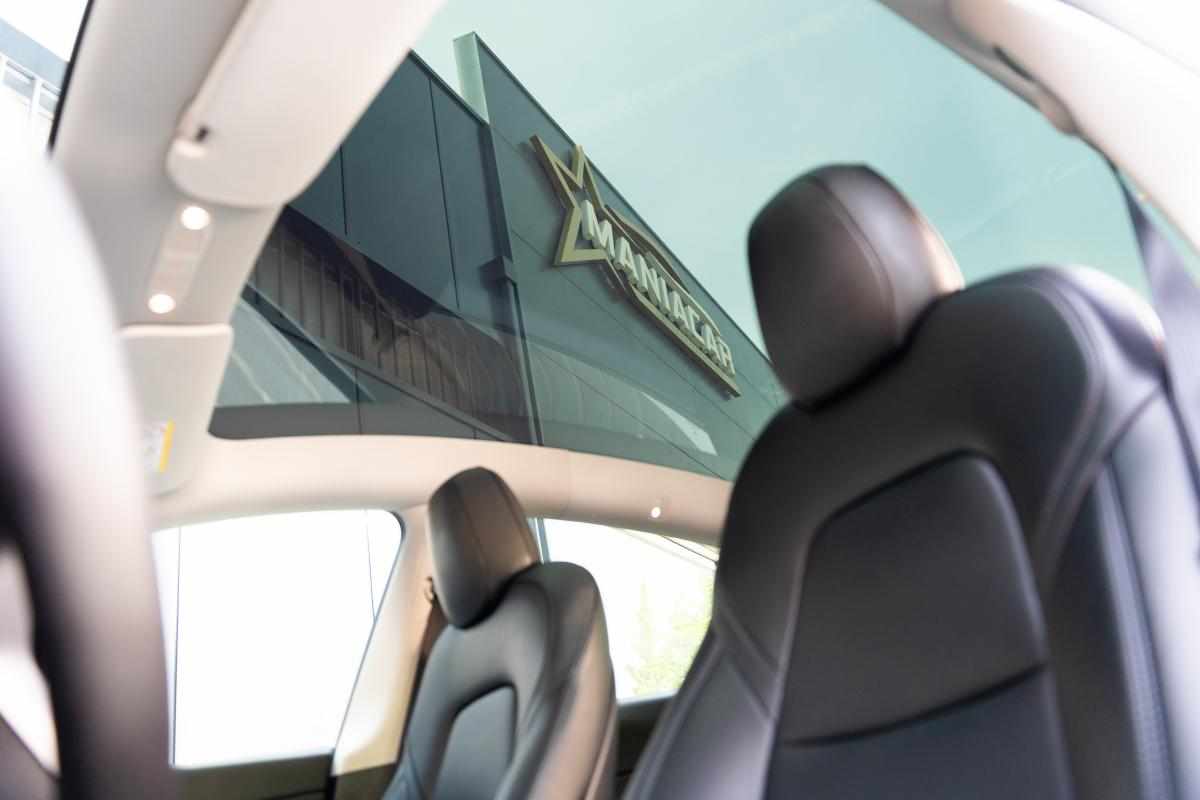 tesla-model-y-long-range-awd-2022-eletrico