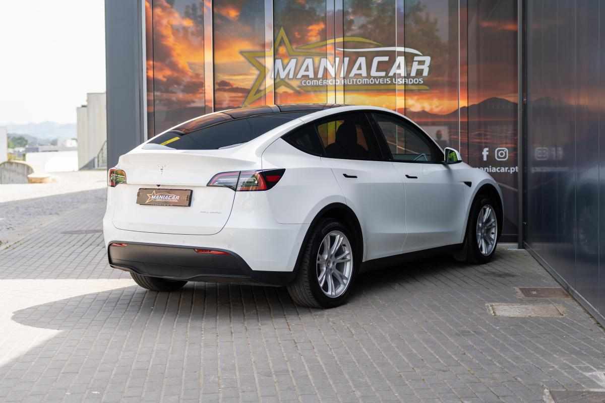 tesla-model-y-long-range-awd-2022-eletrico