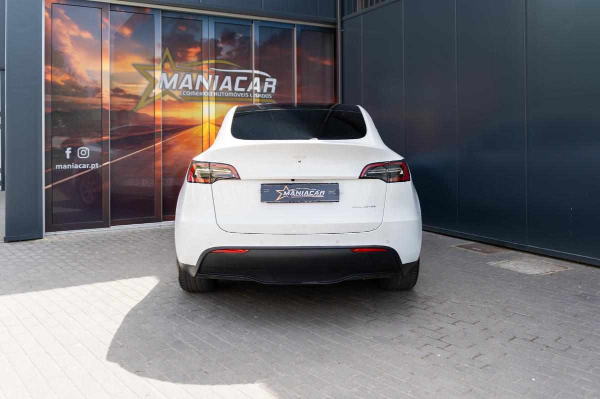 tesla-model-y-long-range-awd-2022-eletrico