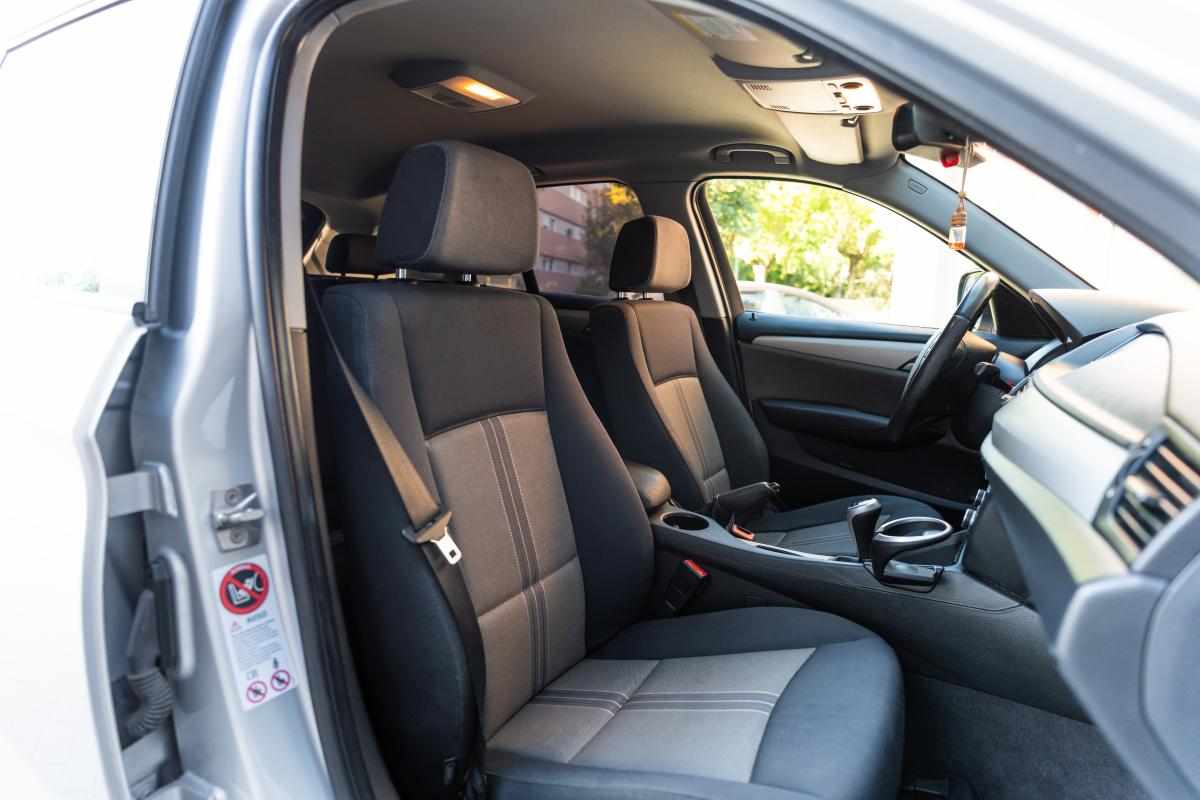 bmw-x1-sdrive18d-2010-diesel-1995cc