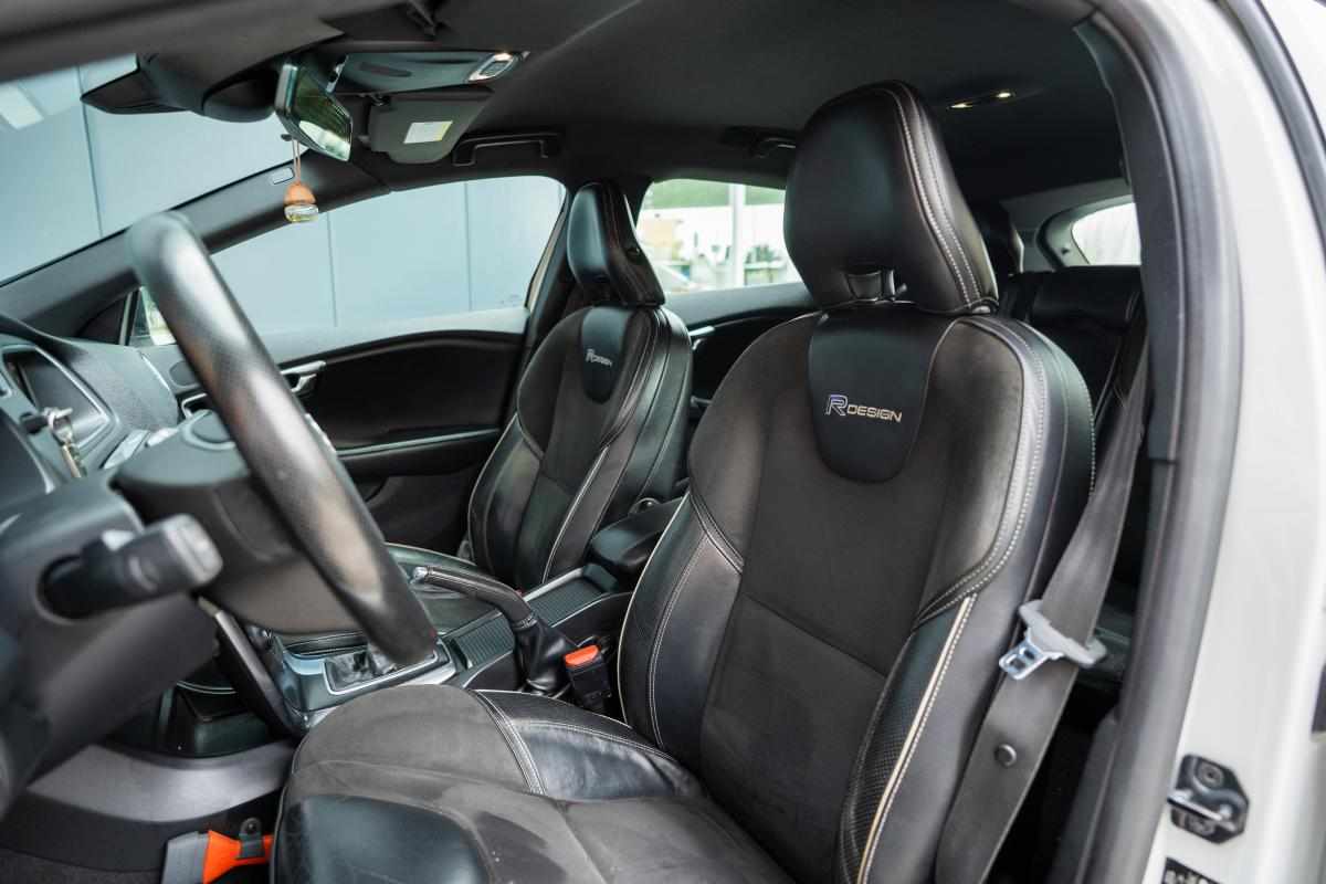 volvo-v40-1-6-d2-2013-diesel-1560cc