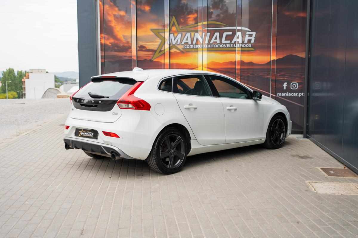 volvo-v40-1-6-d2-2013-diesel-1560cc