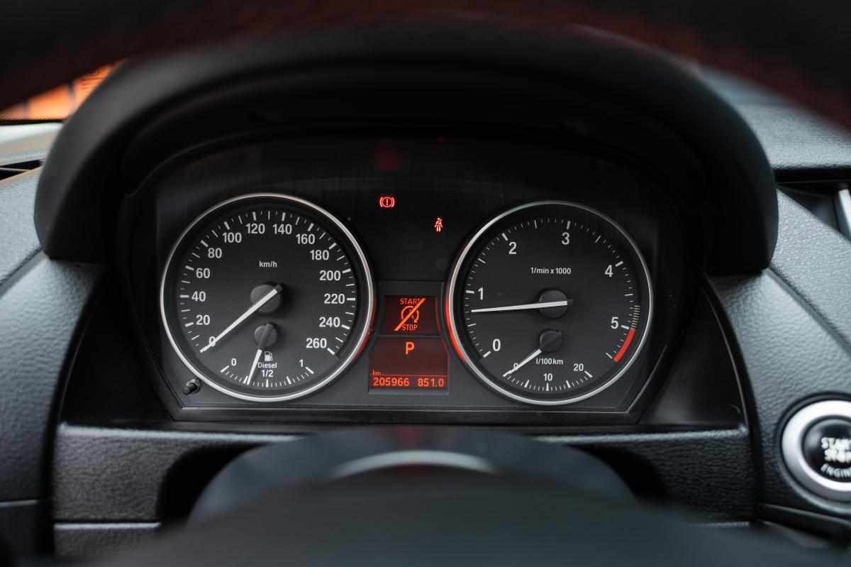 bmw-x1-xdrive18d-2013-diesel-1995cc