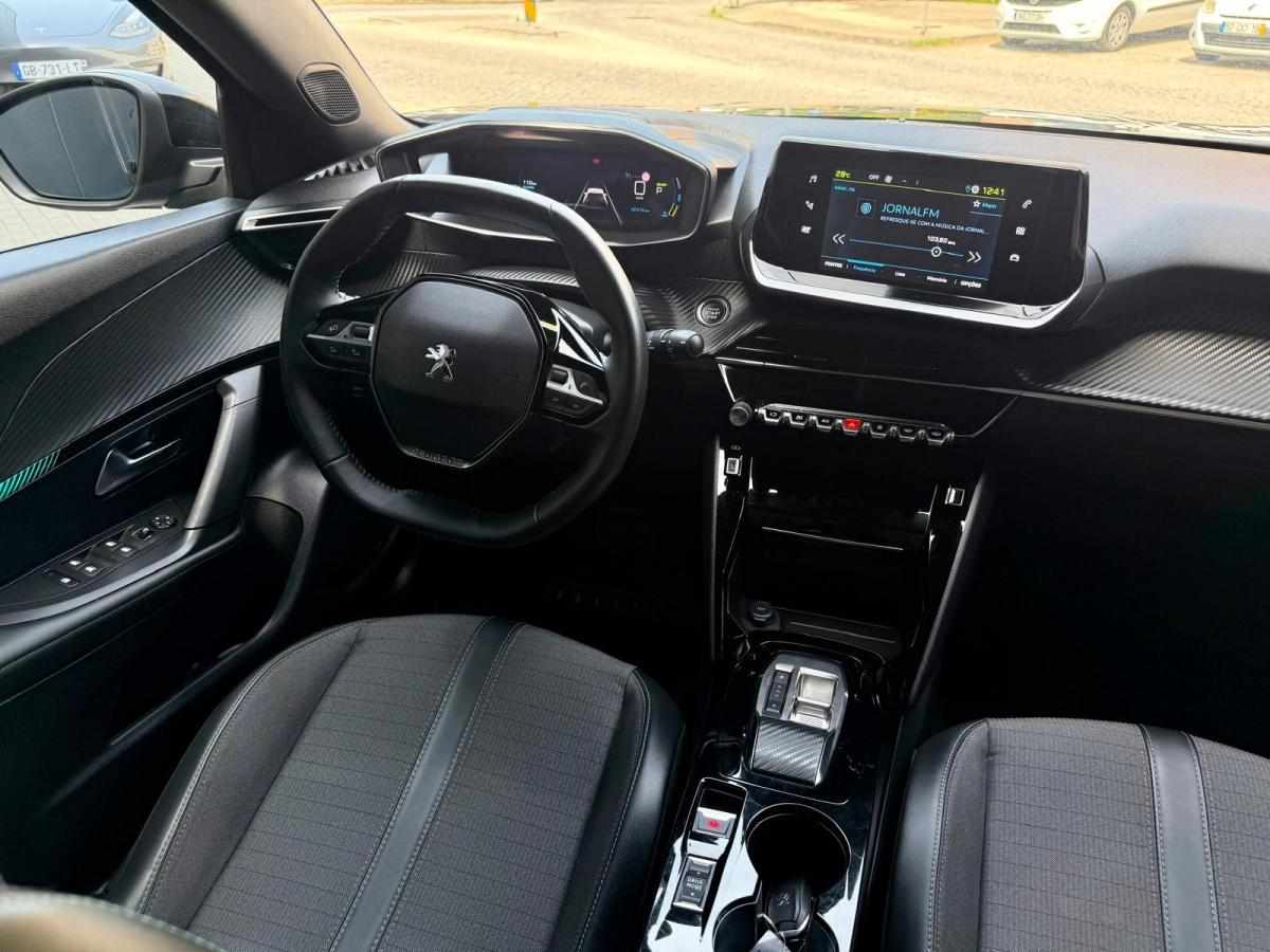 peugeot-e-2008-allure-ev-50kwh-2023-eletrico