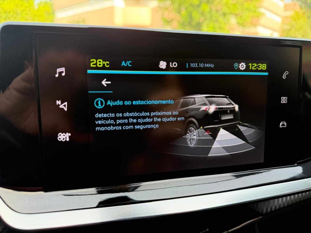 peugeot-e-2008-allure-ev-50kwh-2023-eletrico