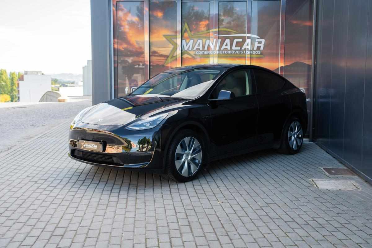 tesla-model-y-long-range-awd-2022-eletrico