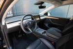 tesla-model-y-standard-range-rwd-2024-eletrico