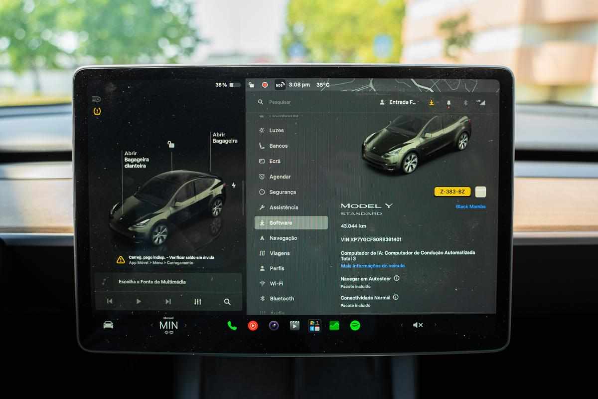 tesla-model-y-standard-range-rwd-2024-eletrico