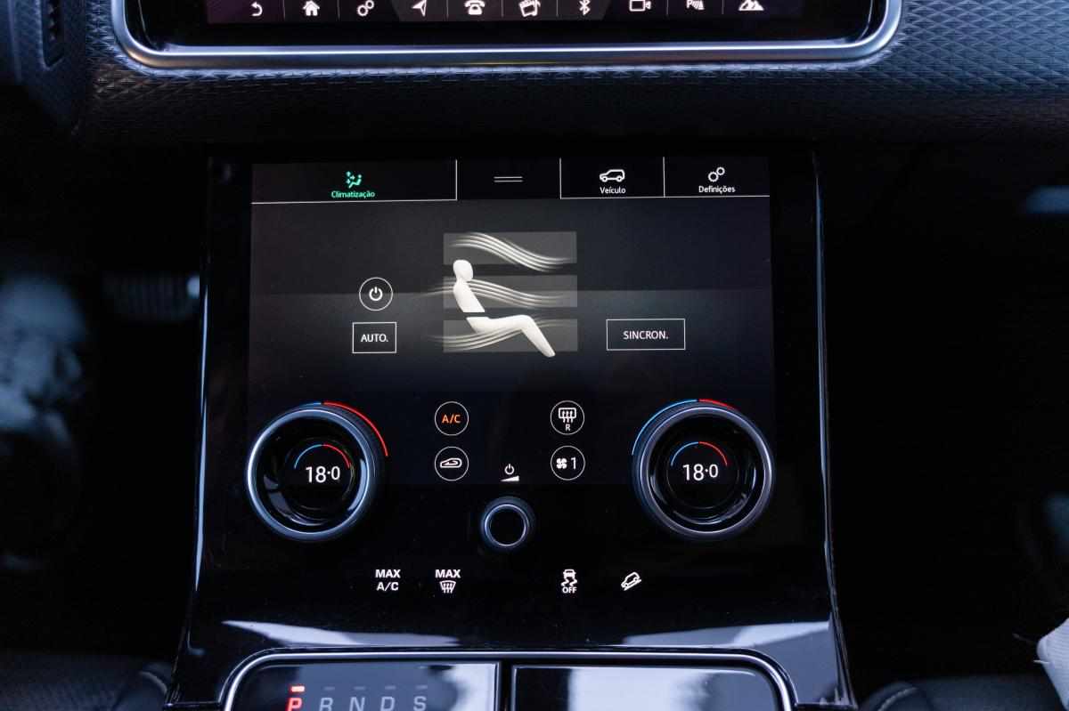 land-rover-range-rover-velar-d240-awd-2018-diesel-1999cc