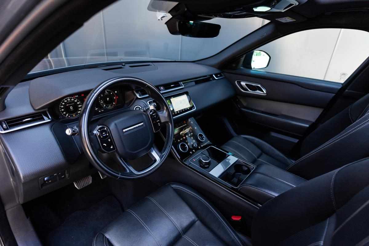 land-rover-range-rover-velar-d240-awd-2018-diesel-1999cc