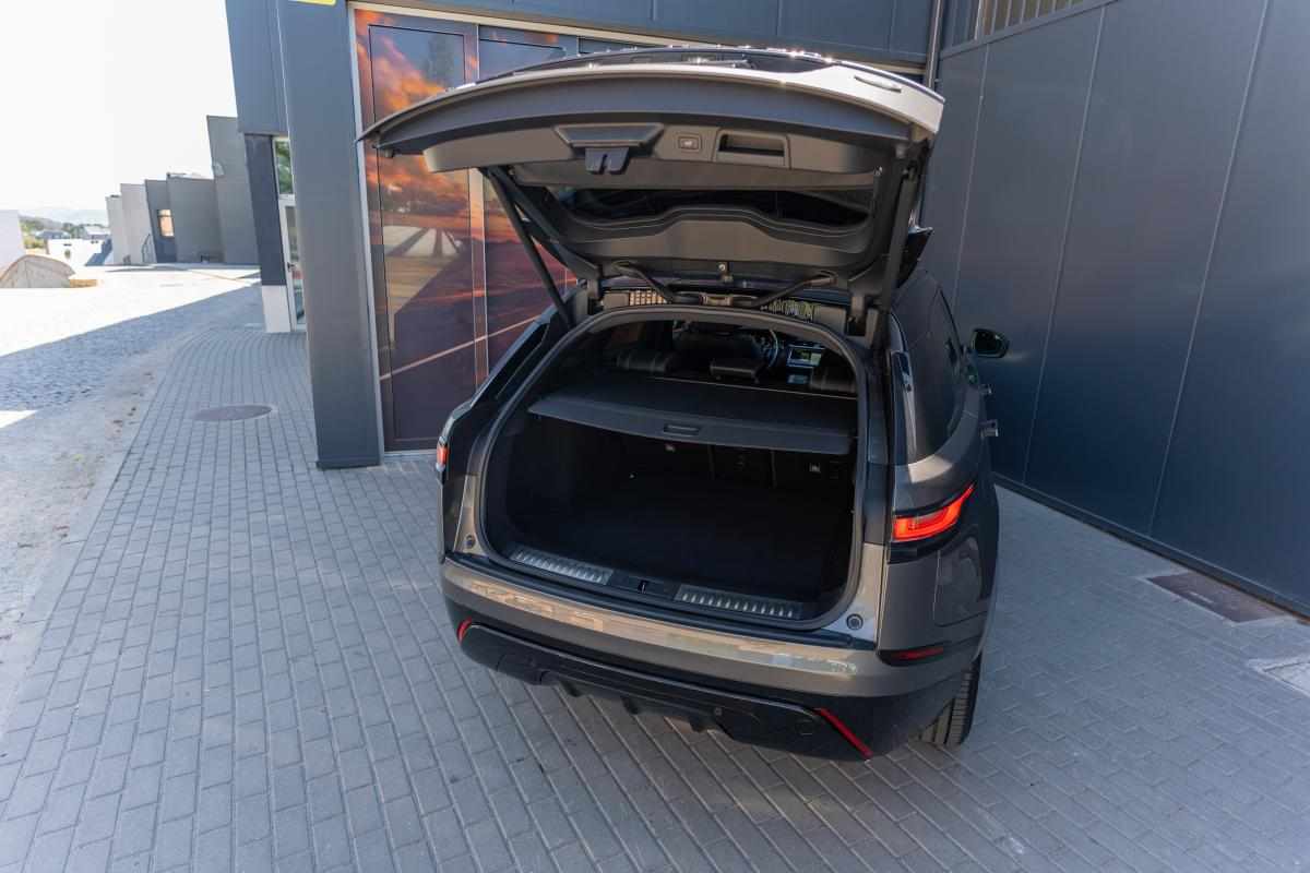 land-rover-range-rover-velar-d240-awd-2018-diesel-1999cc