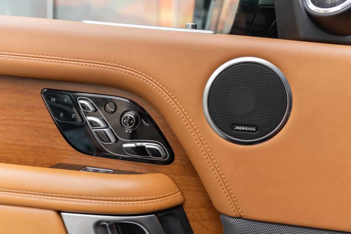 land-rover-range-rover-3-0-sdv6-awd-2018-diesel-2993cc