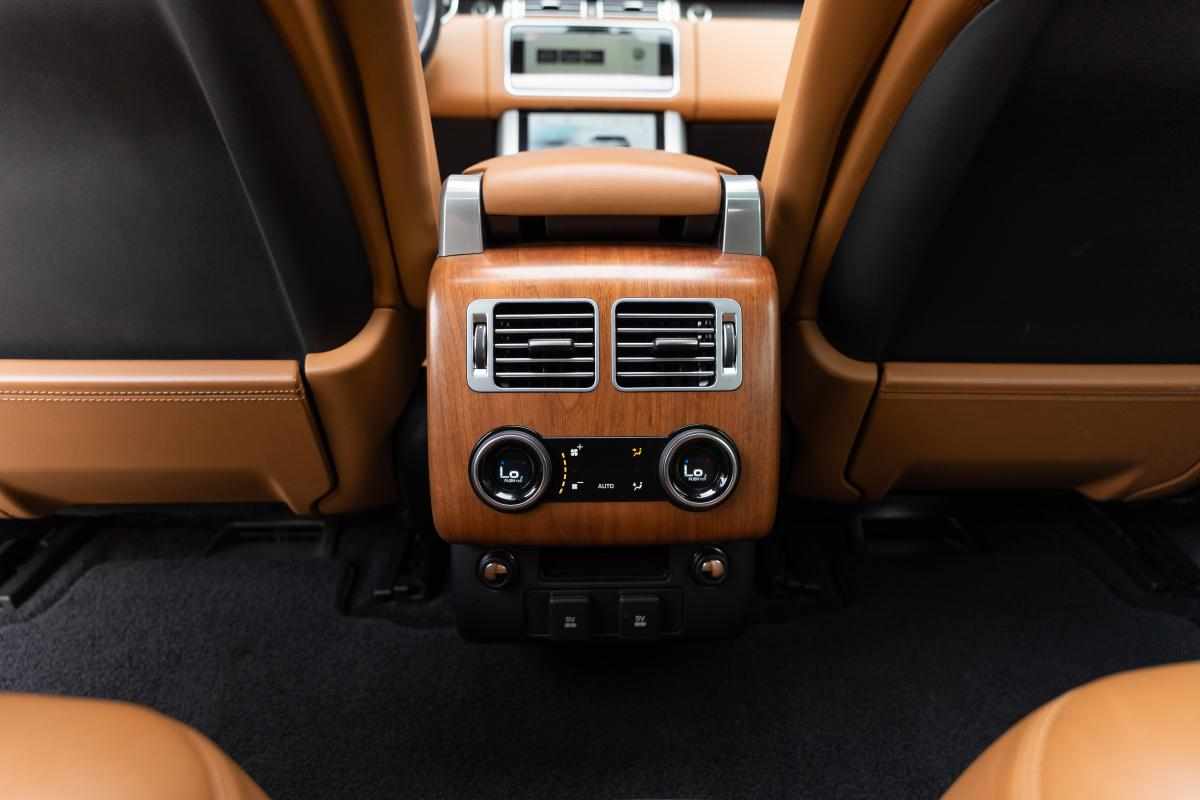 land-rover-range-rover-3-0-sdv6-awd-2018-diesel-2993cc