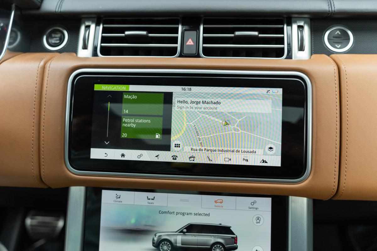 land-rover-range-rover-3-0-sdv6-awd-2018-diesel-2993cc