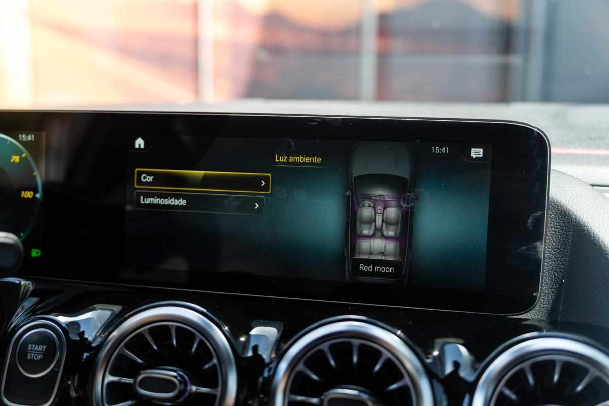 mercedes-benz-eqa-250-2022-eletrico