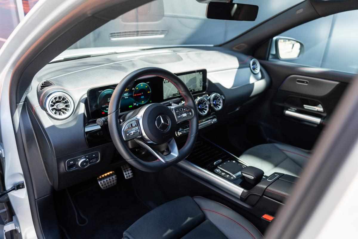 mercedes-benz-eqa-250-2022-eletrico