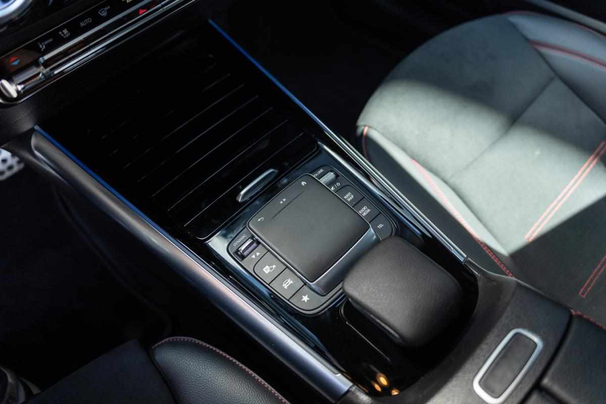 mercedes-benz-eqa-250-2022-eletrico