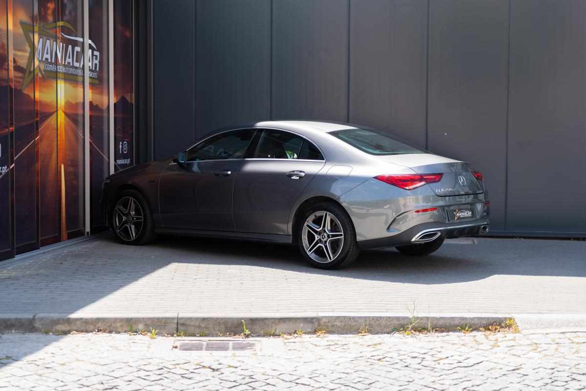mercedes-benz-cla-250-e-2020-gasolina-1332cc