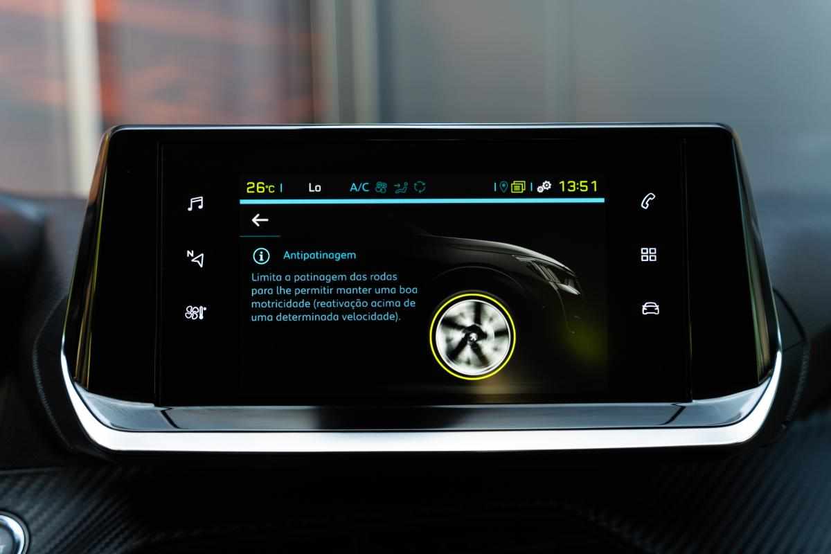 peugeot-e-208-ev-50-kwh-2020-eletrico