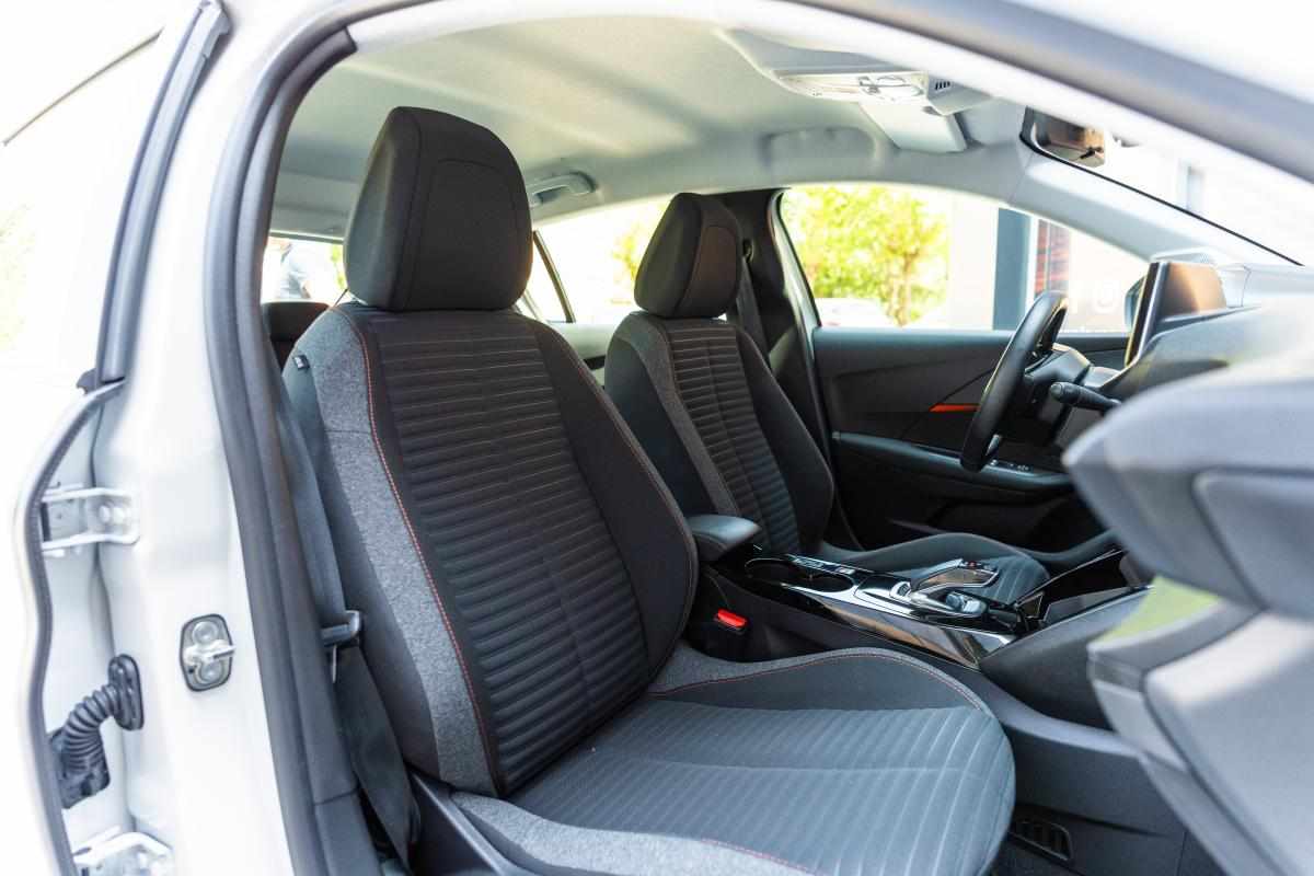 peugeot-e-208-ev-50-kwh-2020-eletrico