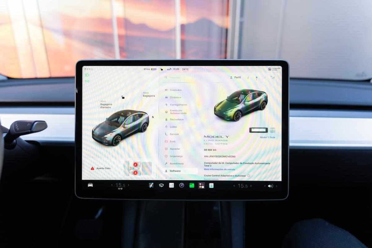 tesla-model-y-long-range-awd-2021-eletrico