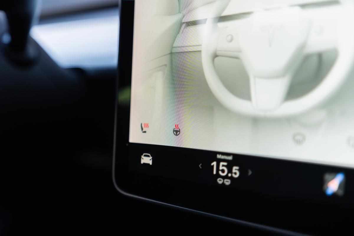 tesla-model-y-long-range-awd-2021-eletrico