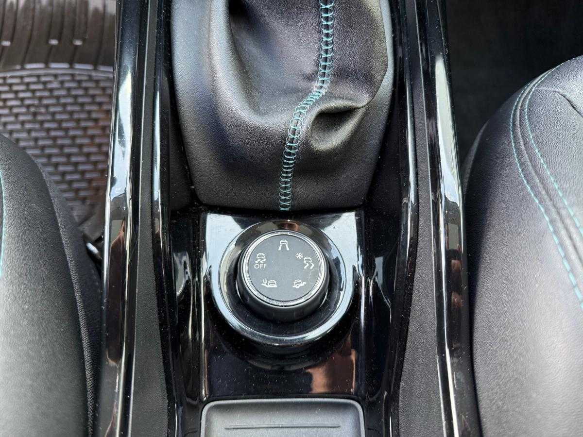 peugeot-2008-2017-diesel-1560cc