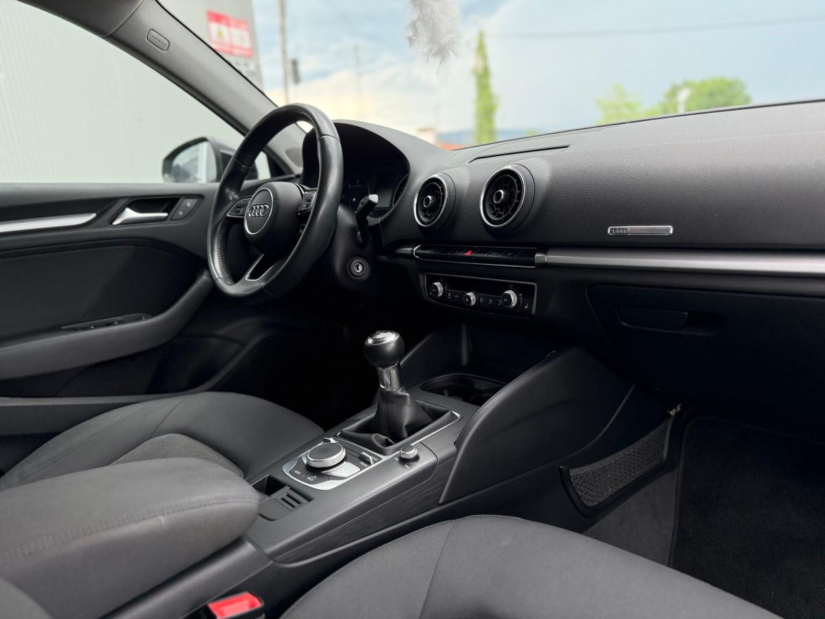 audi-a3-sportback-2017-diesel-1598cc