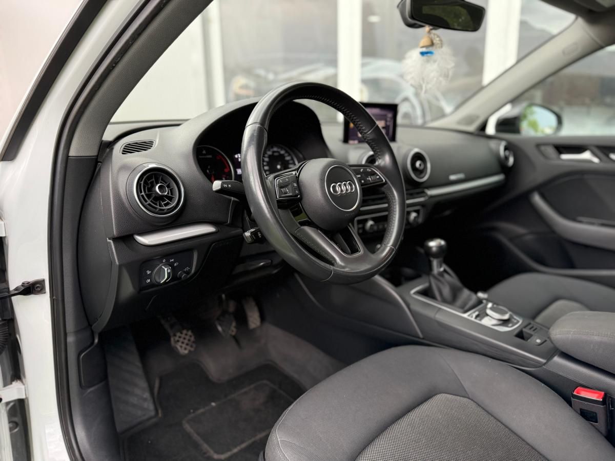 audi-a3-sportback-2017-diesel-1598cc