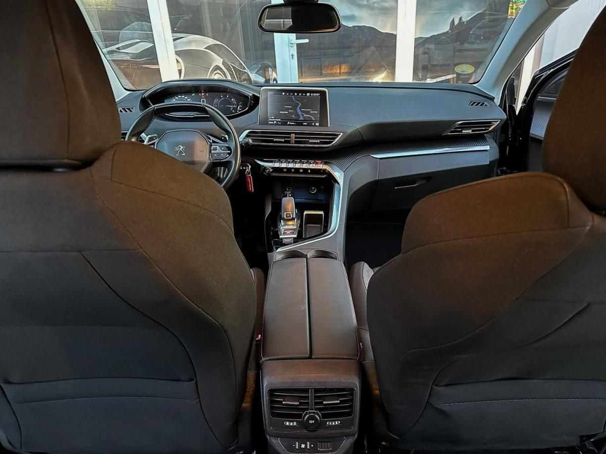 peugeot-5008-2019-diesel-1499cc