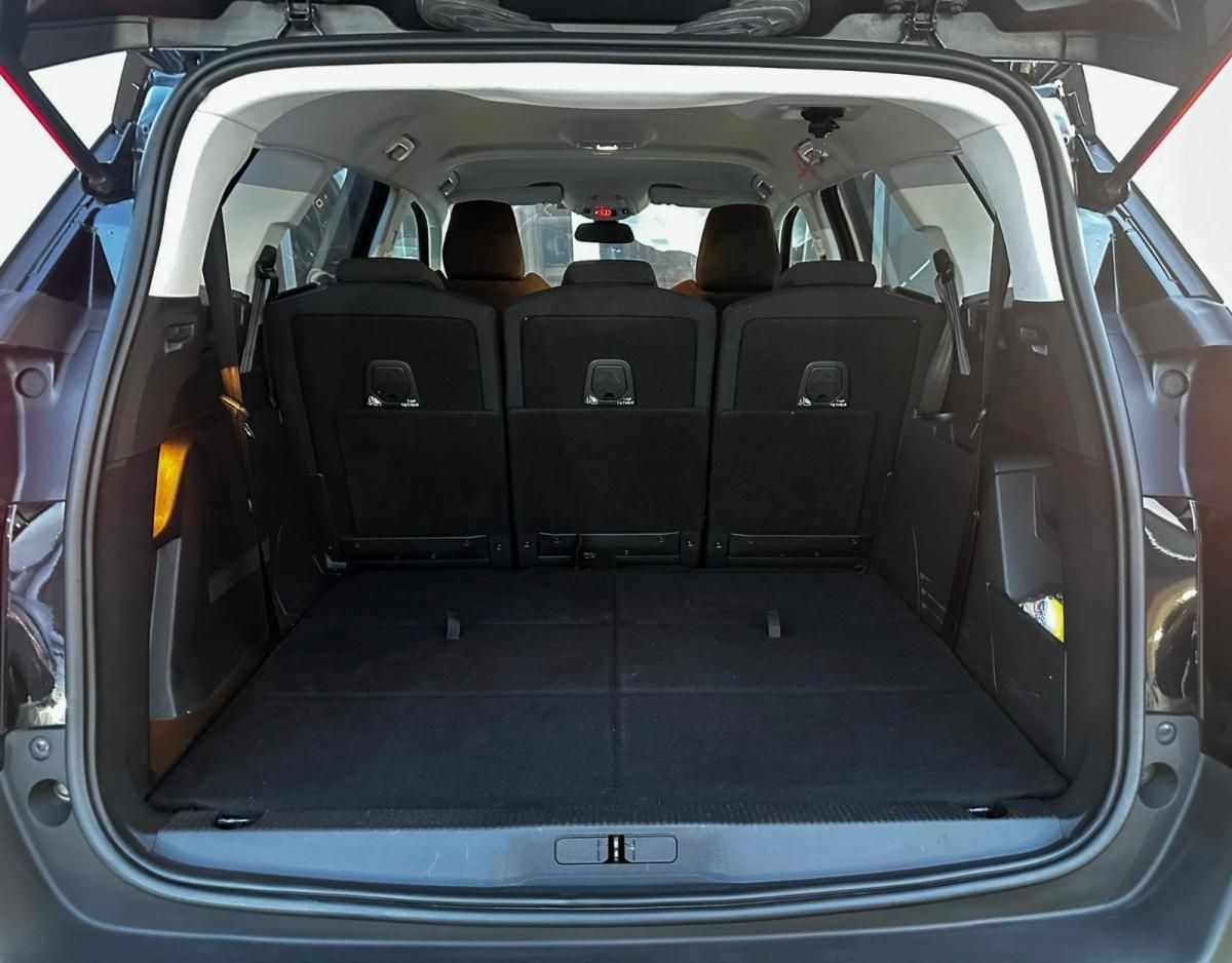 peugeot-5008-2019-diesel-1499cc