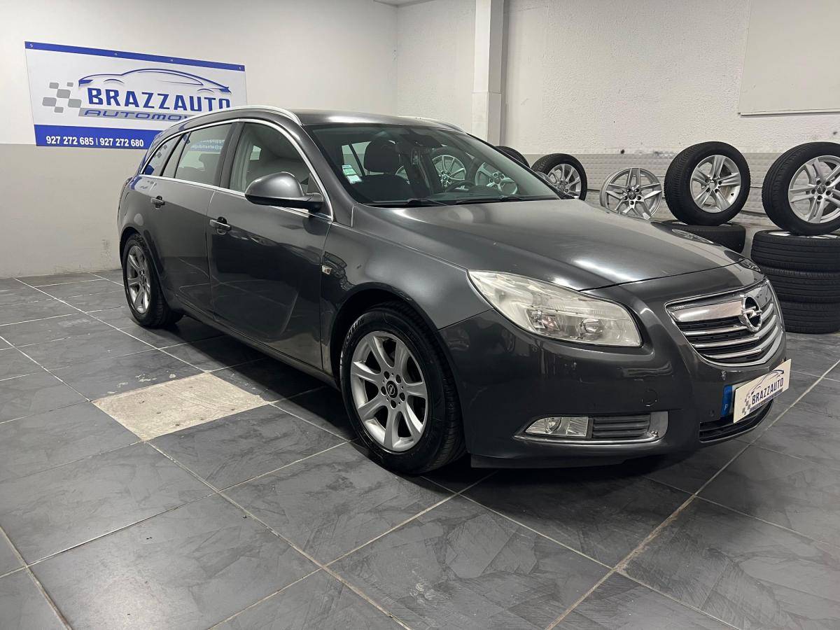 opel-insignia-sports-tourer-2012-diesel-1956cc