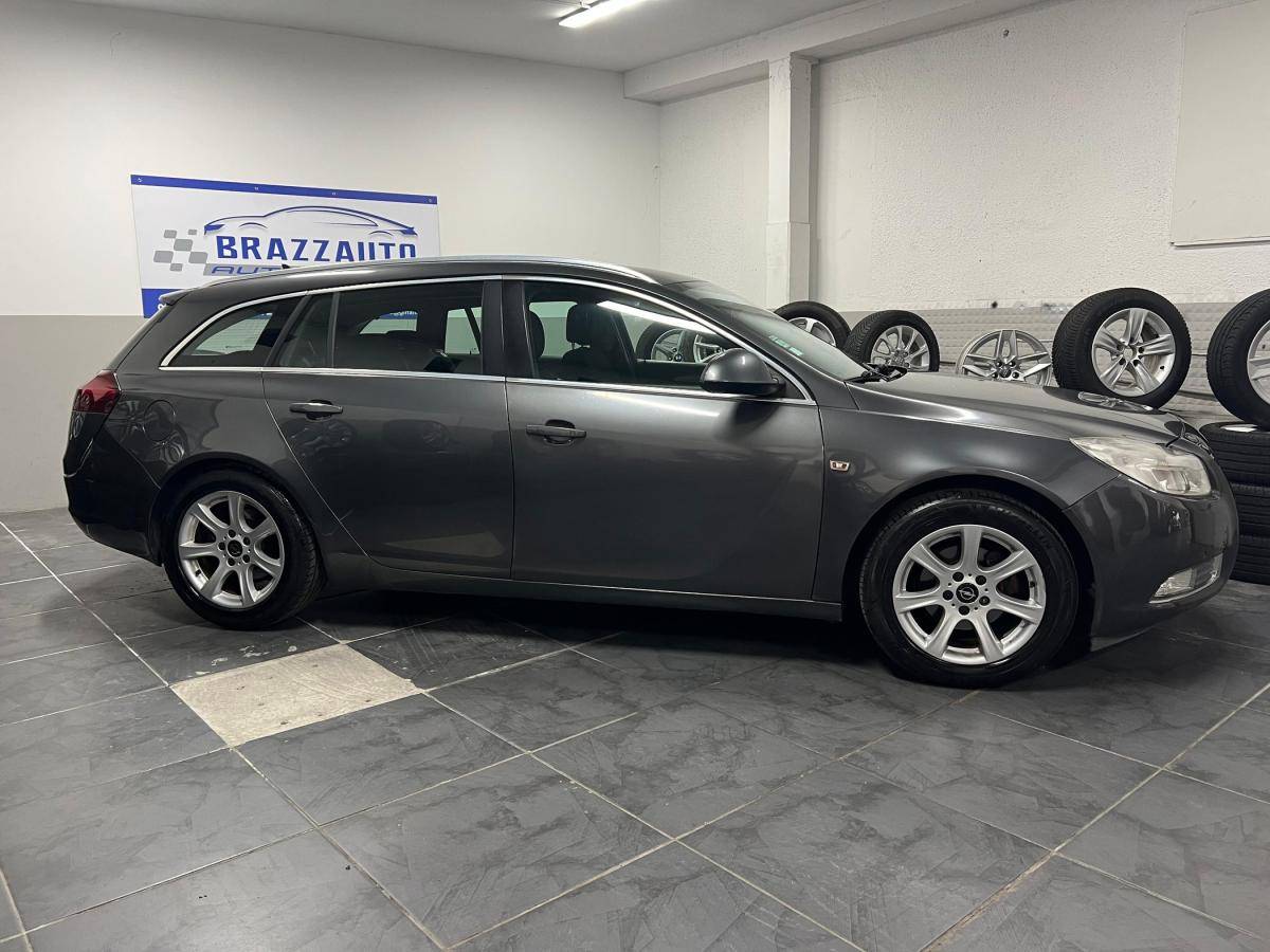 opel-insignia-sports-tourer-2012-diesel-1956cc