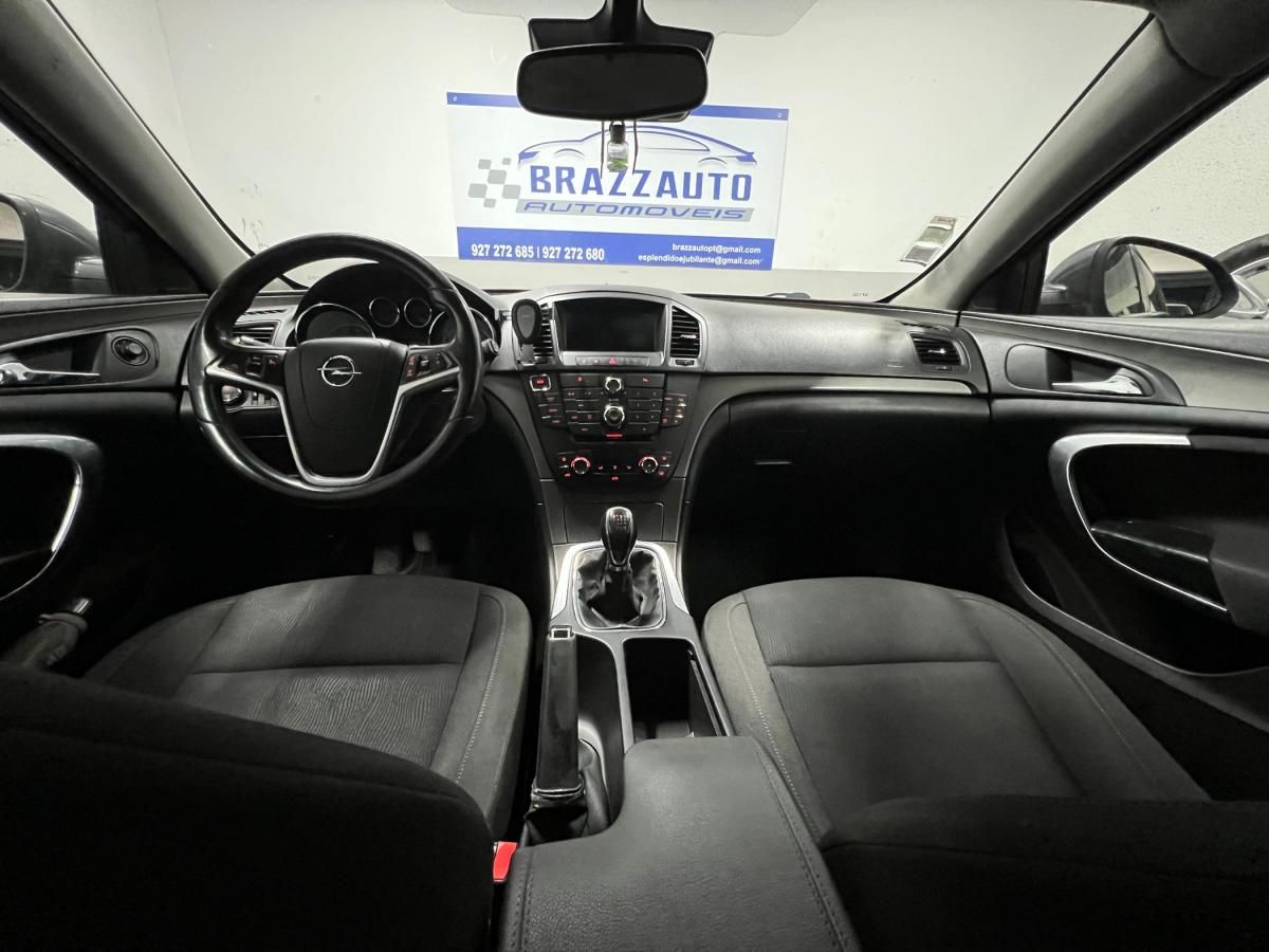 opel-insignia-sports-tourer-2012-diesel-1956cc