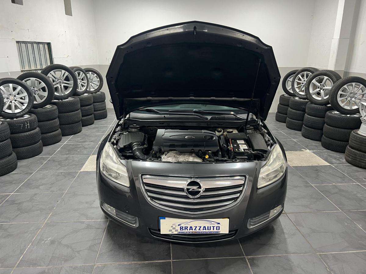 opel-insignia-sports-tourer-2012-diesel-1956cc