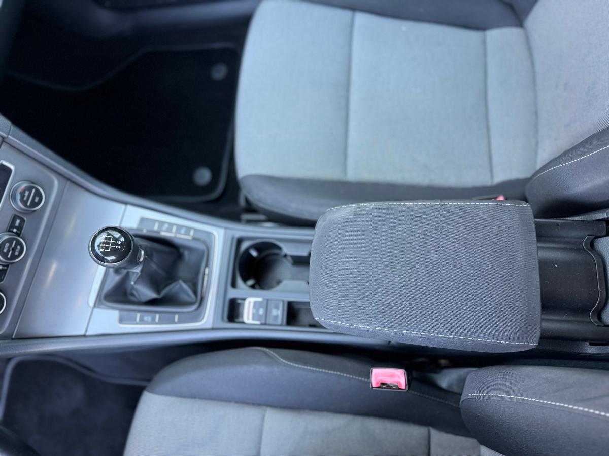 volkswagen-golf-2014-diesel-1598cc