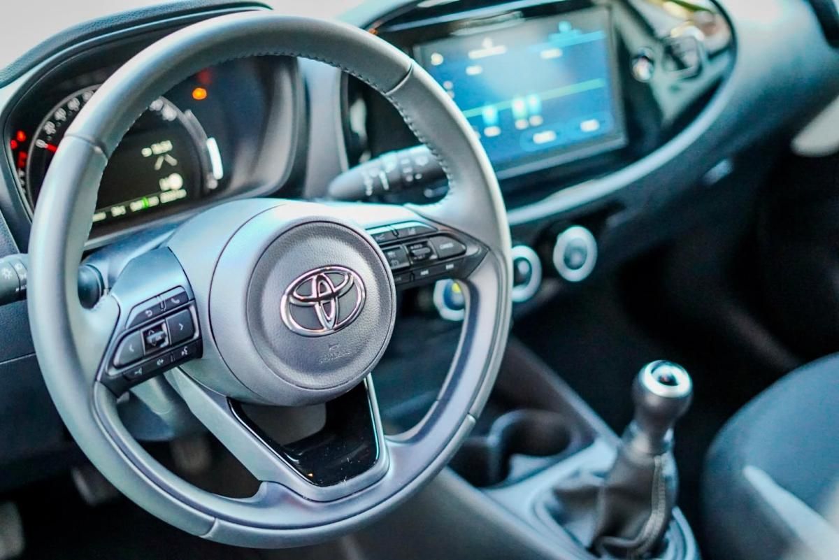 toyota-aygo-x-2025-gasolina-998cc