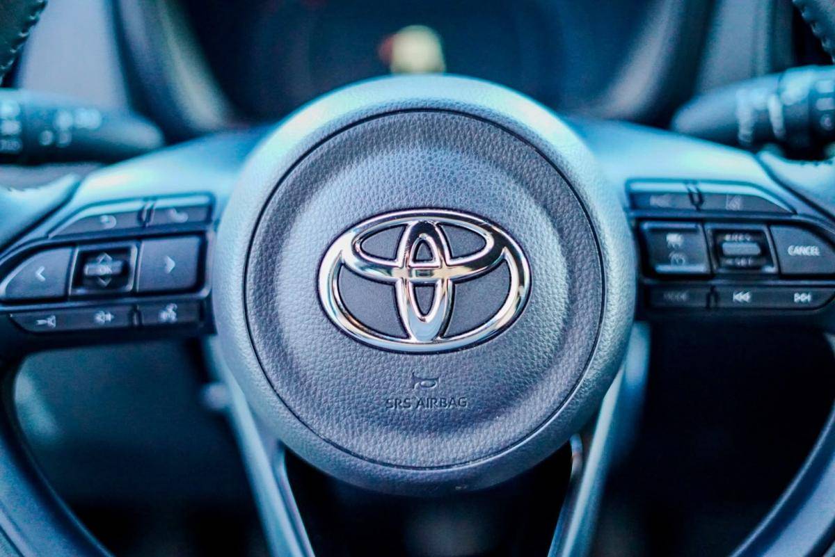 toyota-aygo-x-2025-gasolina-998cc