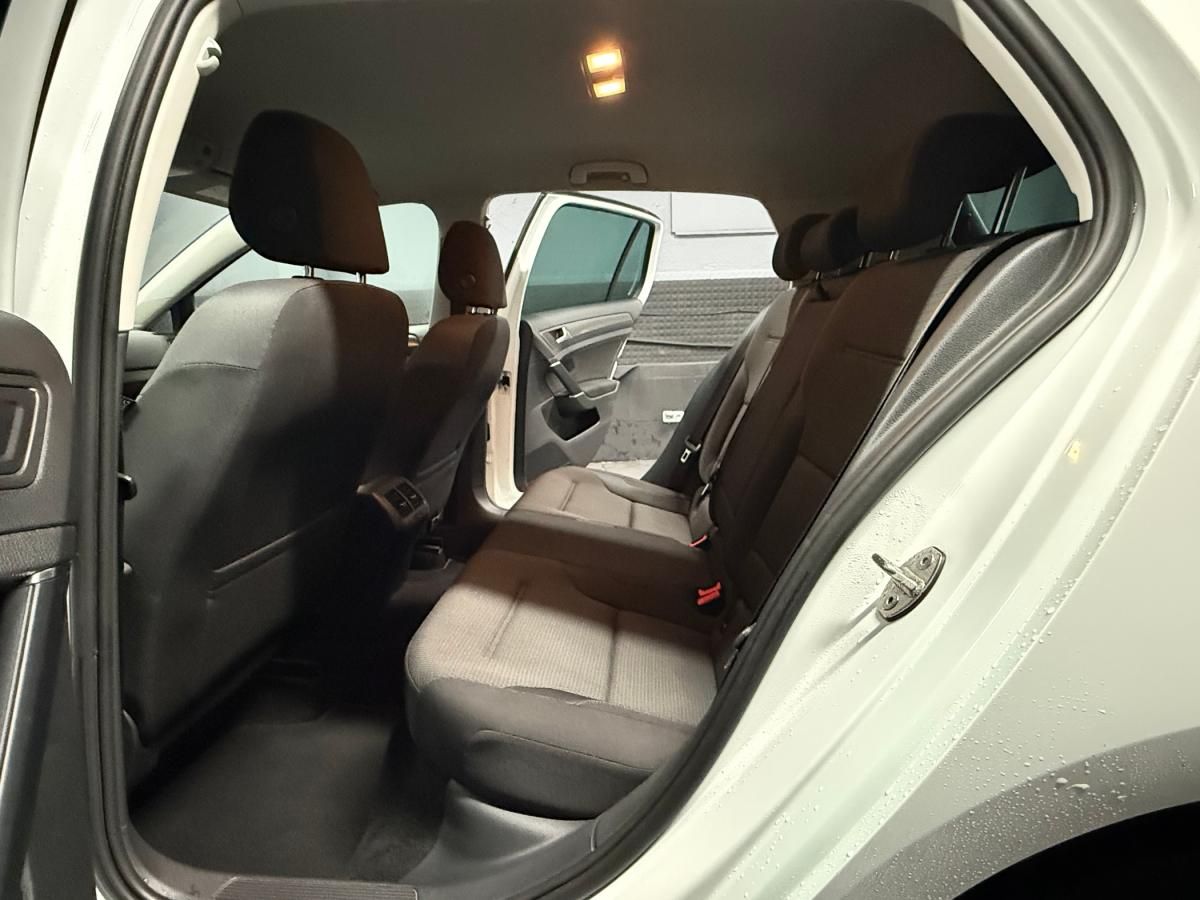 volkswagen-golf-2013-gasolina-1197cc