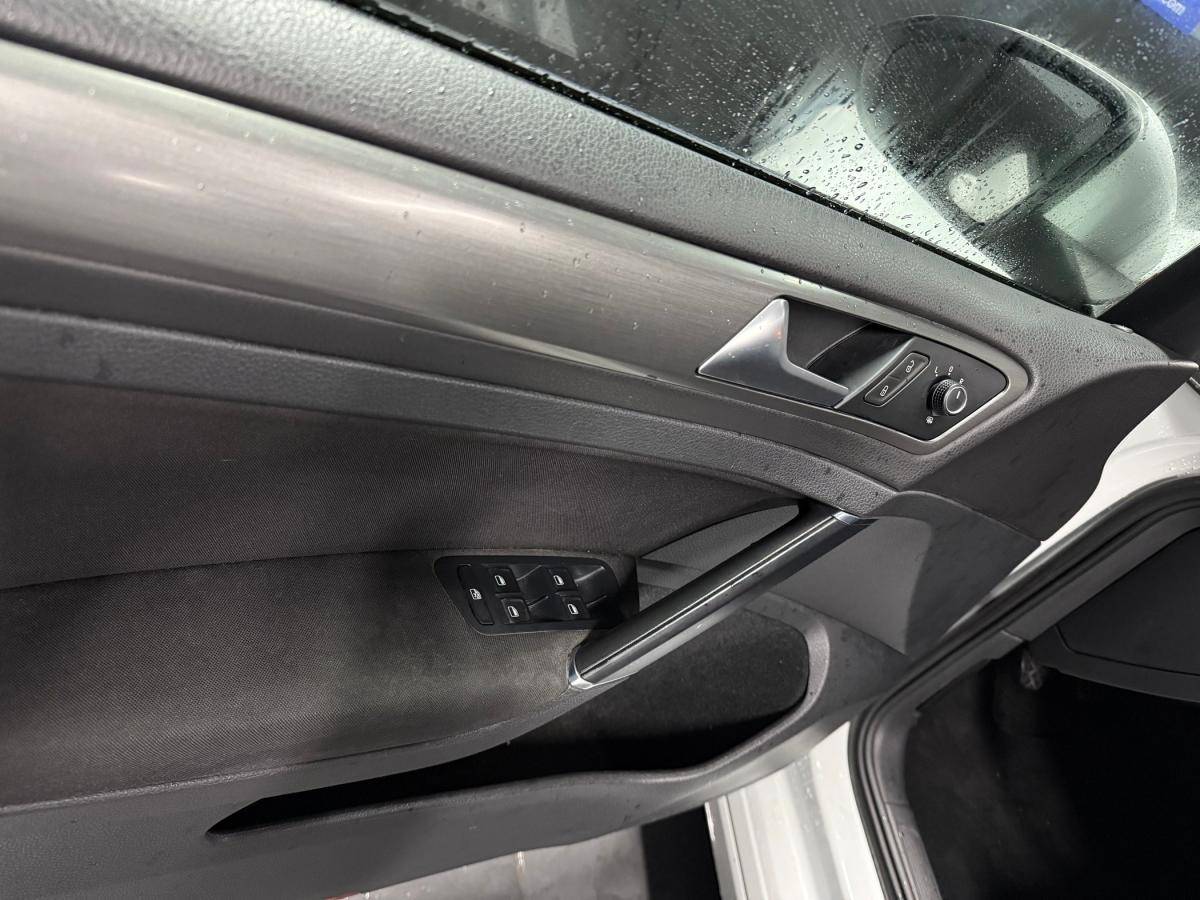 volkswagen-golf-2013-gasolina-1197cc