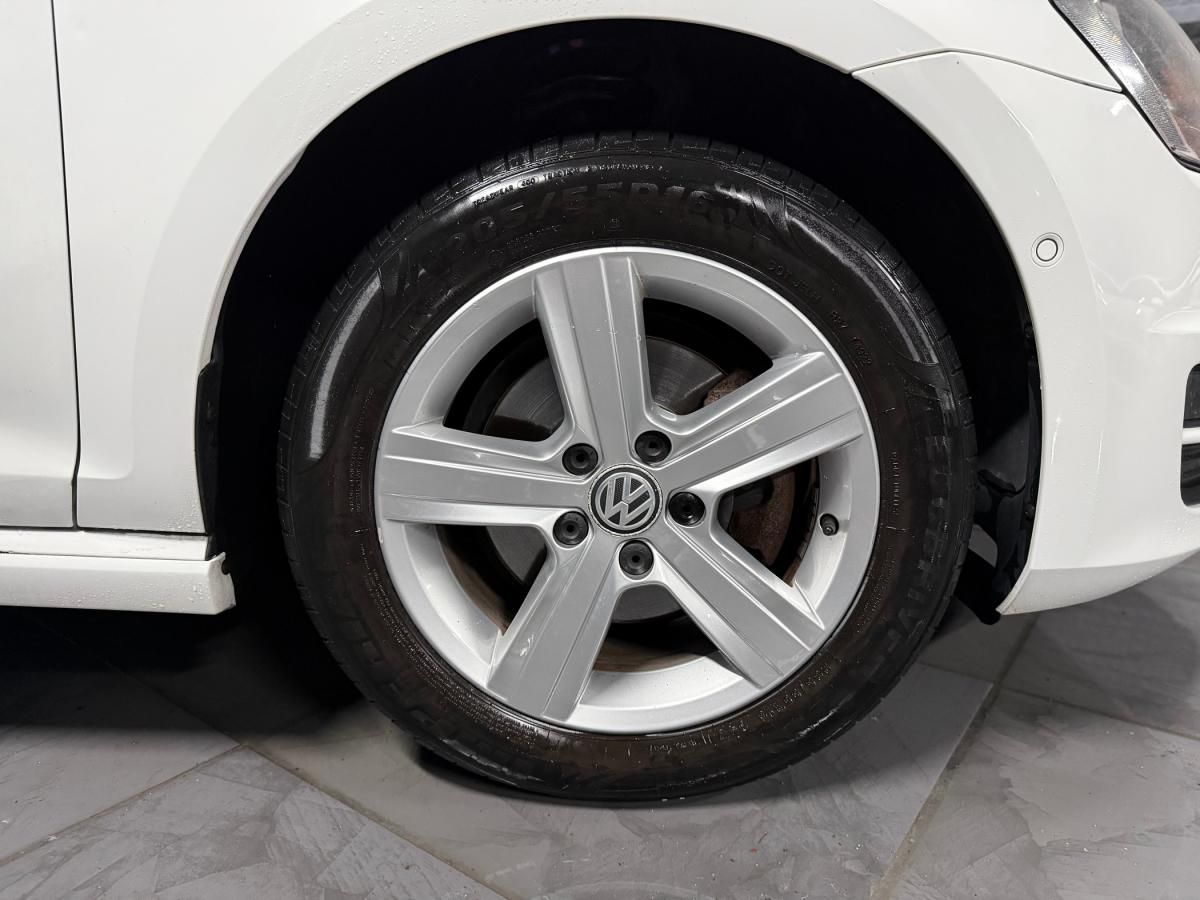 volkswagen-golf-2013-gasolina-1197cc